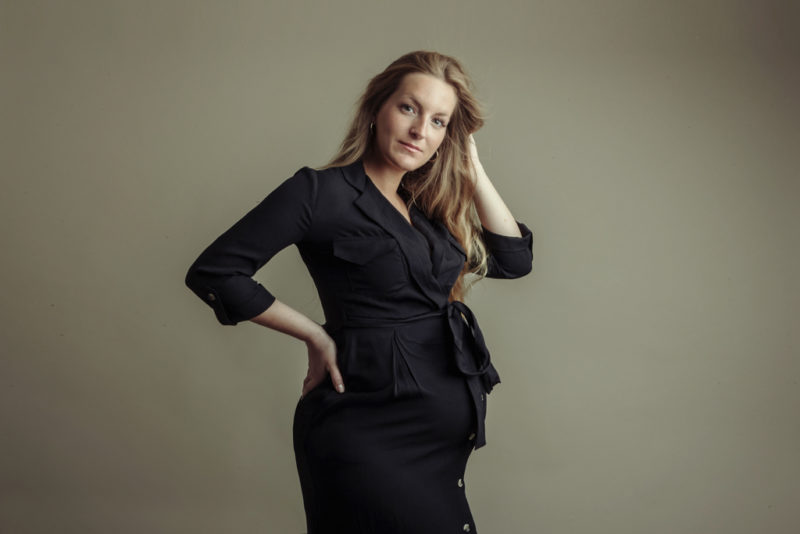 portrait de grossesse fashion