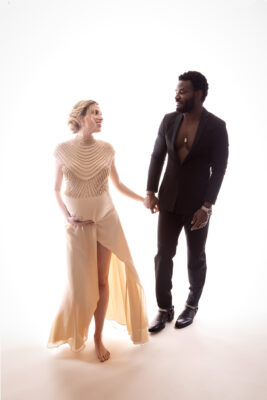 séance photo grossesse en couple style moderne et classe